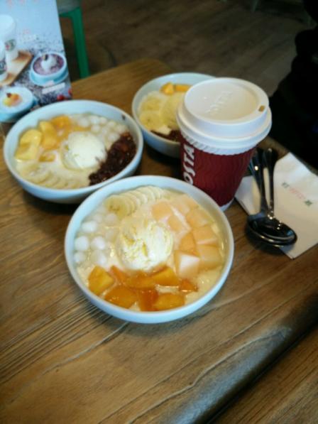 宝珠bojoo(日月光店)-"尽管在日月光附近有很多甜品店,最后还是决.