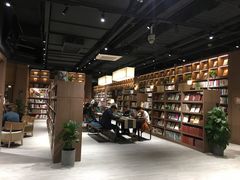 -漓江书院(三祺广场店)