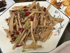 干煸藕丝-神仙钵湘香土菜馆(光华路店)