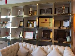 -女王智慧母婴健康护理·产后恢复中心