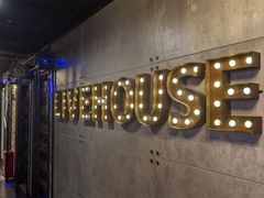 -唱吧麦颂KTV(西单华威潮铺街店)