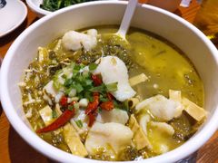 -渝是乎川渝小炒(新世界百货望京店)