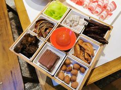-二荆条·城市森林火锅旗舰店