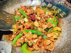 -费大厨辣椒炒肉(万家丽一店)