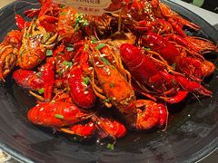 -巴厘龙虾·榜首油焖大虾(音乐学院·沿江酒馆店)