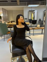 -苑苑发型设计