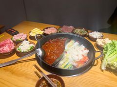 -乐闹闹重庆火鍋(民治店)