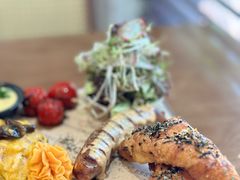-Mark&Mars Restaurant