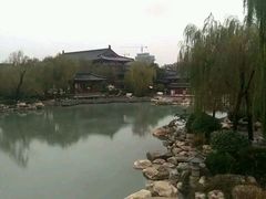 周边湖水-西安华清御汤酒店