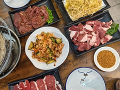 -韩风烤牛肉冷面店