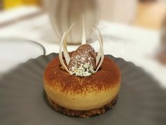 -潮一不贰·法式甜品·生日蛋糕·西式简餐(外滩店)