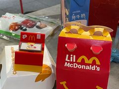 -麦当劳(中二横路店)