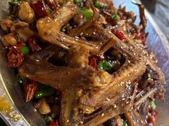 干锅兔-戴师傅川西坝子(彩泉旗舰店)