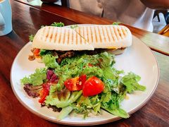 秘制牛肉培根贝果-VESH COFFEE(定西路店)