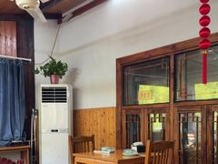 -芦茨金富饭庄·25年老字号·专做稻草鸡