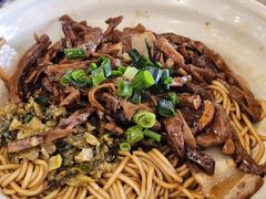 -佬钱湾仔(衣裳街店)