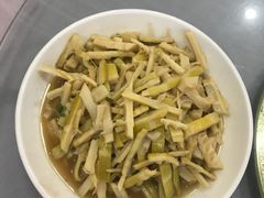 -天乐农家鱼头王(天目湖店)
