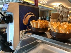 -圣丰索菲特·2 On 988 Café 自助餐厅