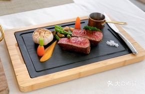 Charcoal-Grilled Australian Angus Ribeye
