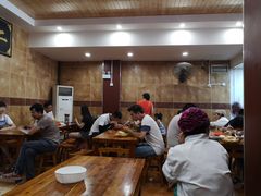大堂-清真高老大牛排胡辣汤(嵩山路总店)