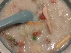 金牌荔湾艇仔粥-华辉拉肠(宝华店)