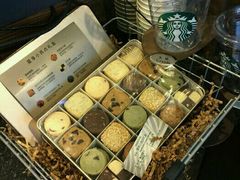 -星巴克臻选(周浦万达店)