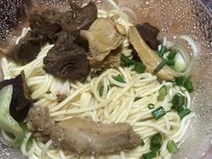 -湖南牛肉特色粉面(华屏路店)