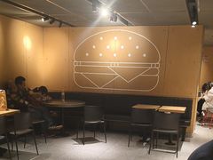 -麦当劳(中山公园龙之梦店)