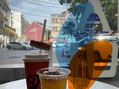 -喧闹·东方大气茶(鹅岭二厂店)