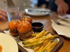 迷你牛肉小汉堡-翠贝卡&Mama Kelly Brunch Coffee(河西店)