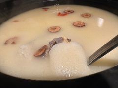 胡椒猪肚鸡锅-乔街深夜食堂·小龙虾·高压锅生蚝(杭州总店)