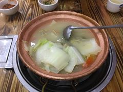 -阿婆情腊排骨火锅(金虹路店)