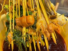 -拈签一笑黄牛肉辣卤串串