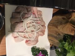 -东椰·海南椰子鸡火锅(朝阳门店)