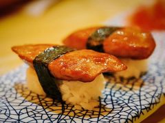 鹅肝手握寿司-隐泉京望日式料理(太和广场店)
