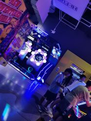 -嗨翻Hi-Fun竞技主题乐园·蹦床团建生日聚会(五棵松华熙店)