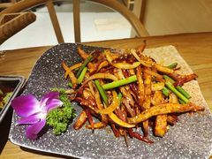 -冰川冷面·延边菜·炭烤串(观前店)