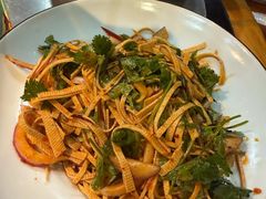 -老东北大铁锅·烧烤·东北菜
