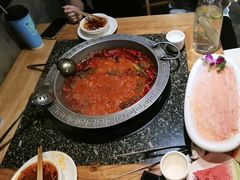 -杨肥肠火锅大排档(火车站花园店)