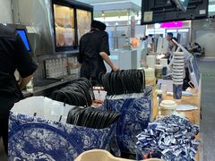 -霸王茶姬(上海静安大悦城店)