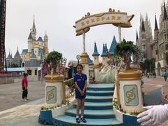 -蓬莱欧乐堡梦幻世界