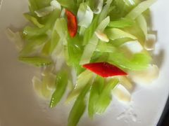 -吴越荣记苏州菜·松鼠桂鱼100%活鱼现做(斜塘老街店)