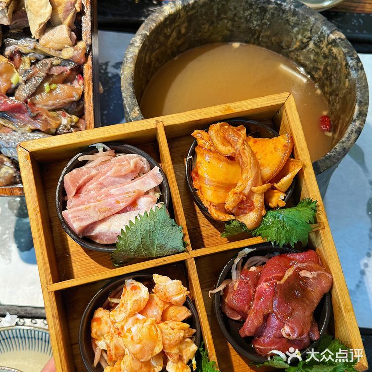 大理这个菌子火锅暖胃又暖心