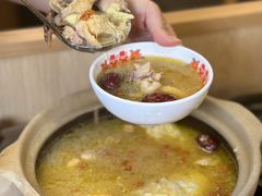 -邹开喜·炭炉鸡煲·海鲜火锅(虹口足球场店)