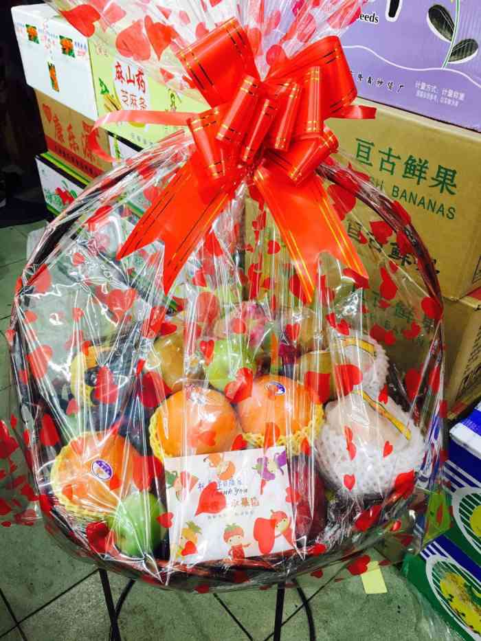 打分 老板很热心,水果非常新鲜,直接让店家送到医院的,很感谢!