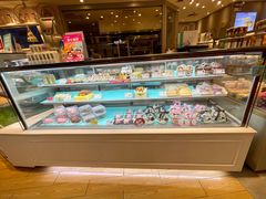 面包甜点陈列柜-BreadTalk面包新语·烘焙蛋糕(领展购物广场店)