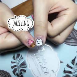 -DAZZLING BEAUTY美甲•美睫专门店