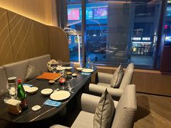 -斯普汇生蚝牛排馆(中骏世界城店)