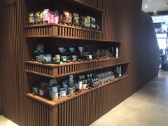 -星巴克(杭州湖滨银泰E区店)