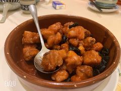 钵仔榄角排骨-沙龙酒家